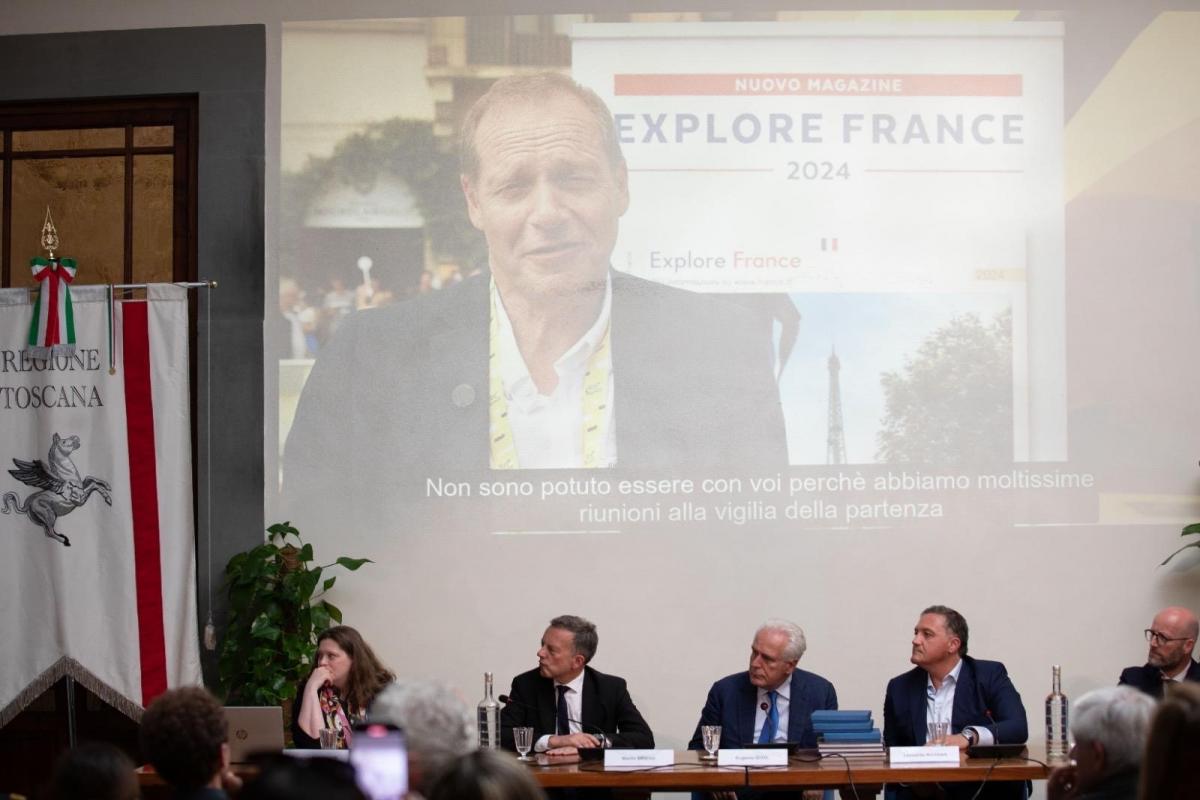 Conférence de presse et rencontres avec les journalistes nationaux