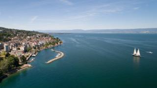 Evian Lac