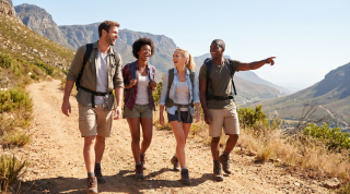 amis à la montagne été.png